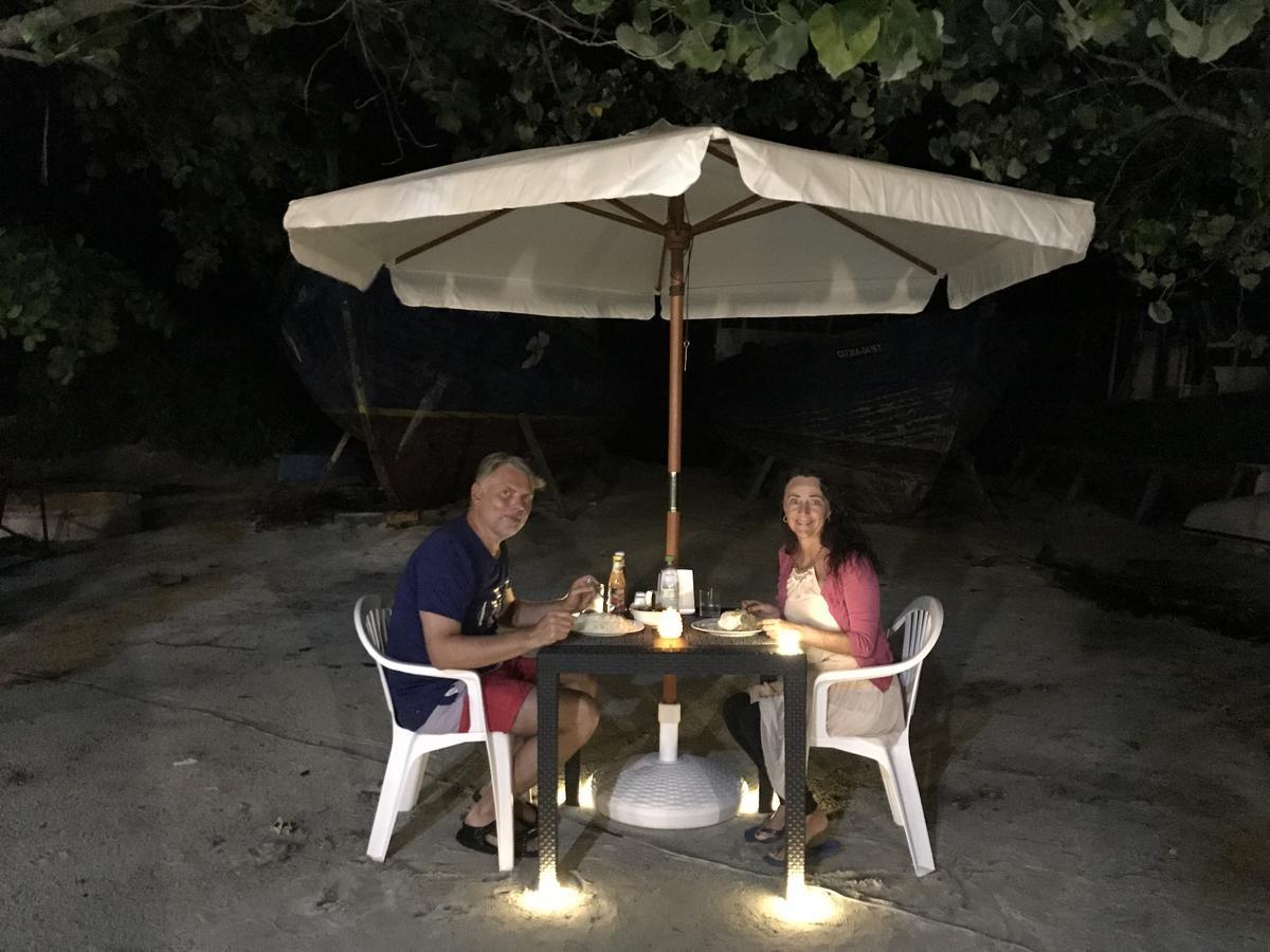 키루히야 몰디브 호텔 Omadhoo 외부 사진
