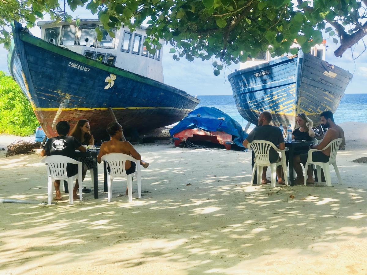 키루히야 몰디브 호텔 Omadhoo 외부 사진